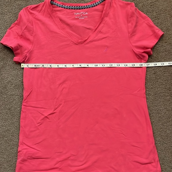 Nautica pink T-shirt, size small 100% cotton - Picture 3 of 5